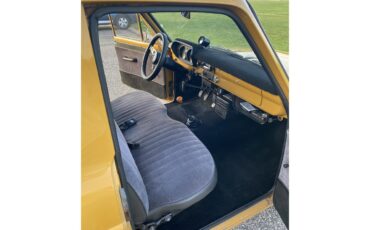 Ford-Courier-1975-Rare-Yellow-Black-51