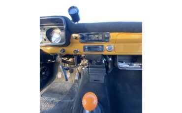 Ford-Courier-1975-Rare-Yellow-Black-52