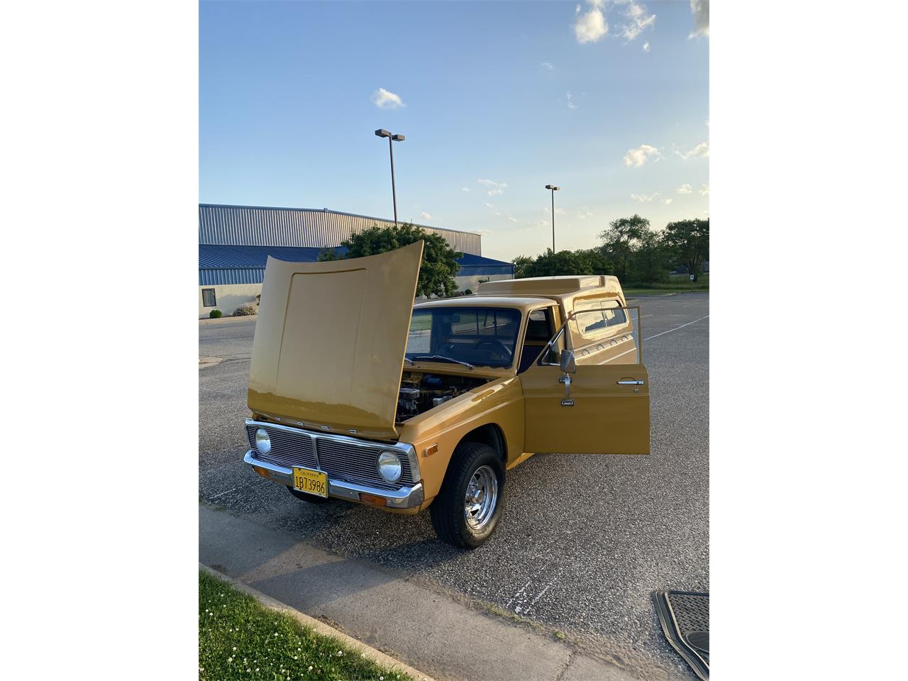 Ford-Courier-1975-Rare-Yellow-Black-53