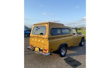 Ford-Courier-1975-Rare-Yellow-Black-57