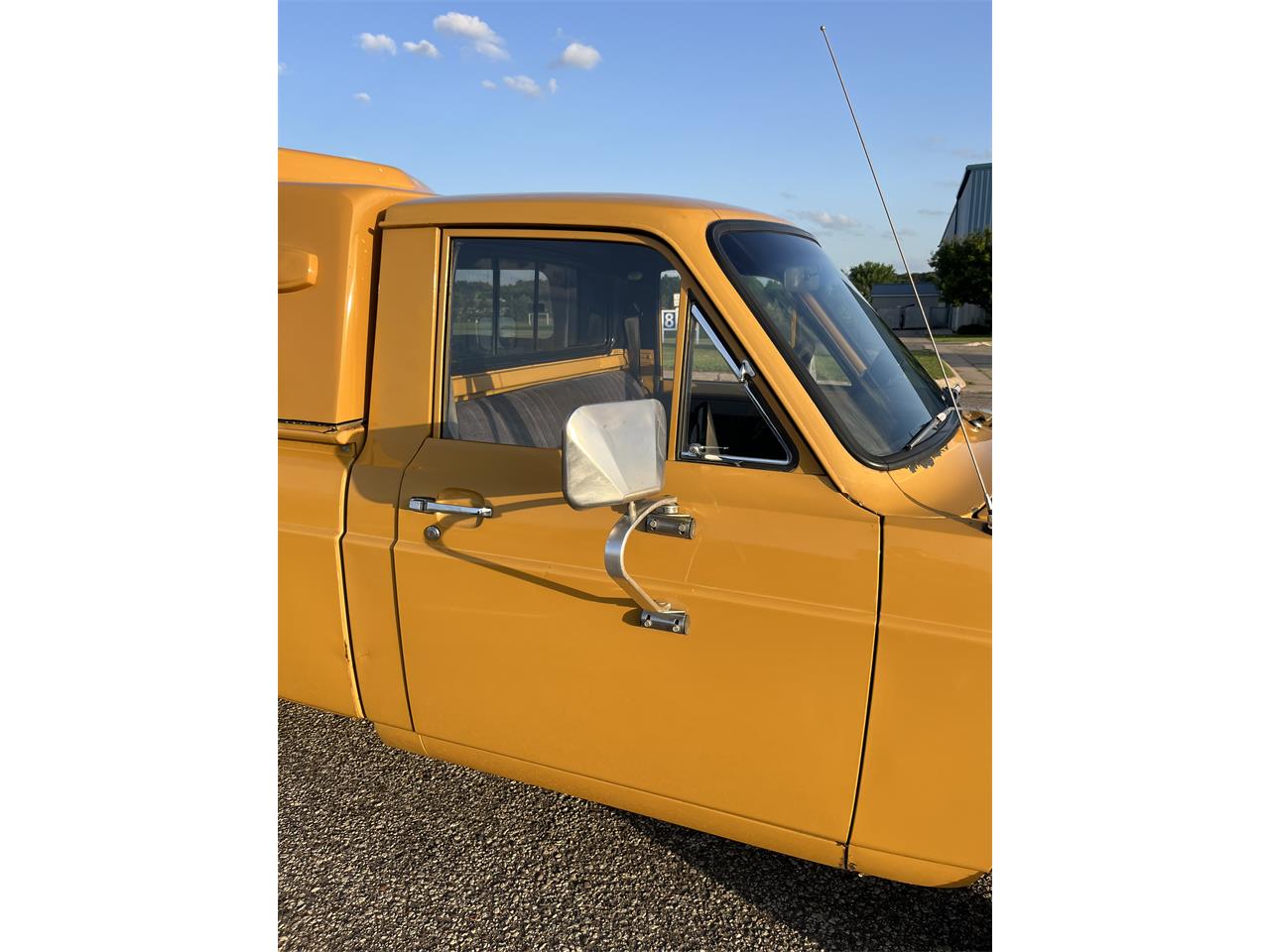 Ford-Courier-1975-Rare-Yellow-Black-66