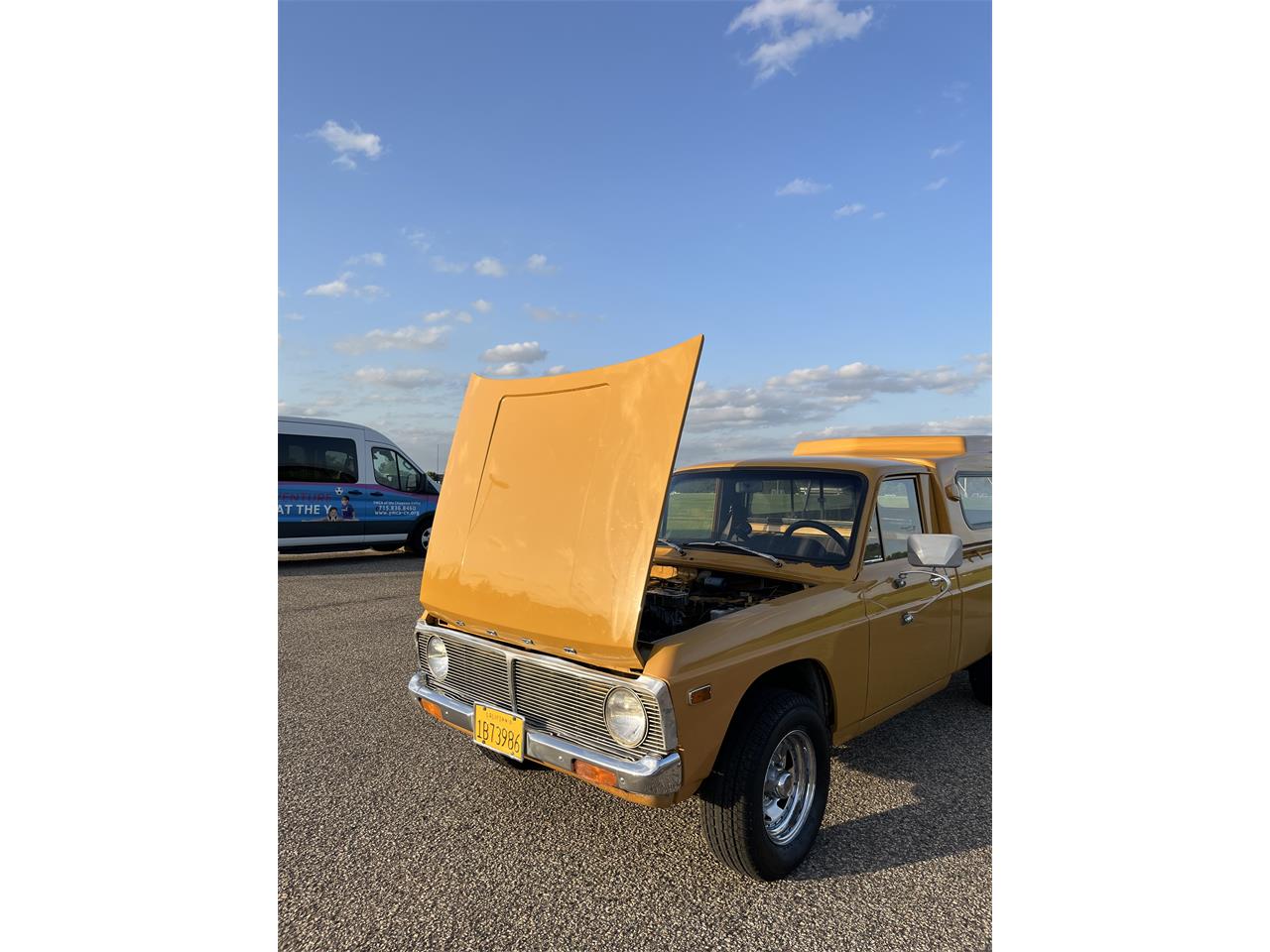 Ford-Courier-1975-Rare-Yellow-Black-9