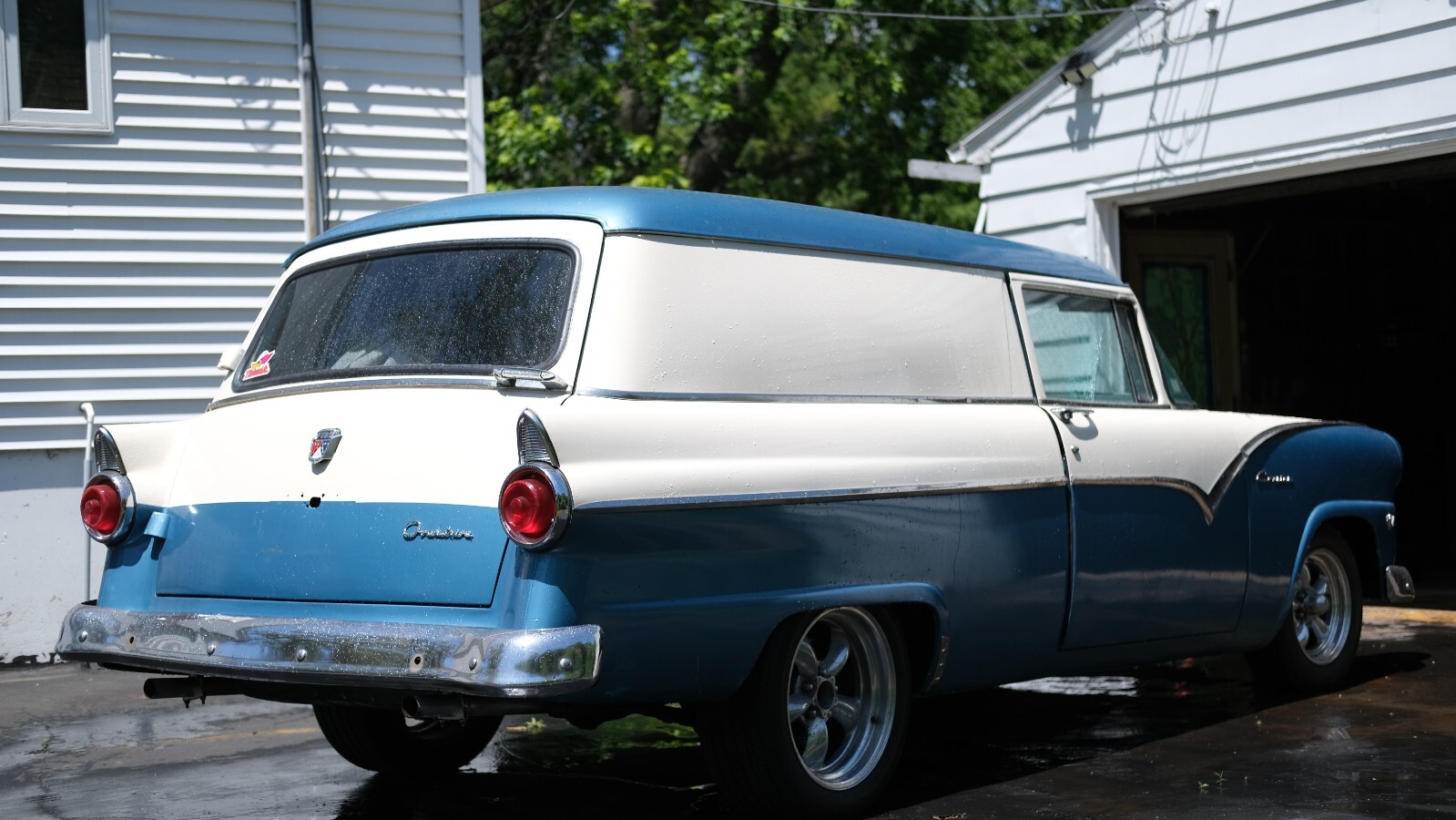 Ford-Courier-Sedan-Delivery-1955-3