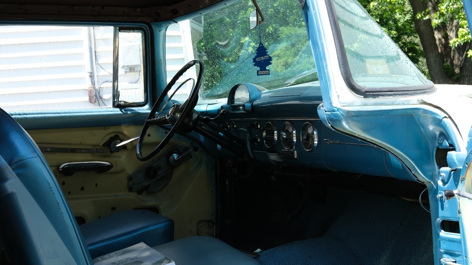 Ford-Courier-Sedan-Delivery-1955-5