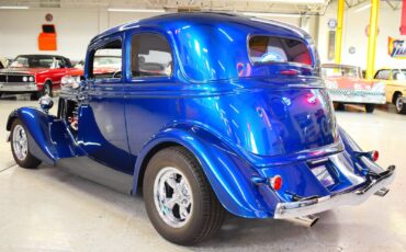 Ford-Crown-Victoria-1933-13