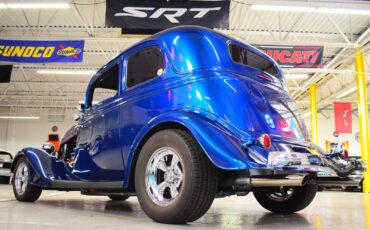 Ford-Crown-Victoria-1933-15