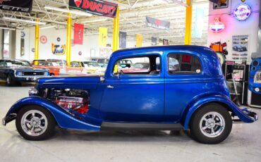 Ford-Crown-Victoria-1933-16