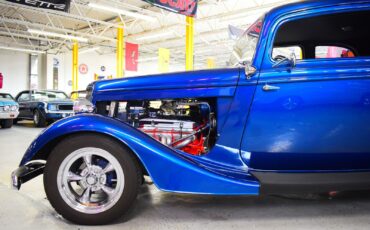 Ford-Crown-Victoria-1933-19