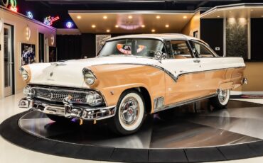 Ford-Crown-Victoria-1955-Coupe