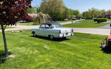 Ford-Crown-Victoria-1955-Sedan-4