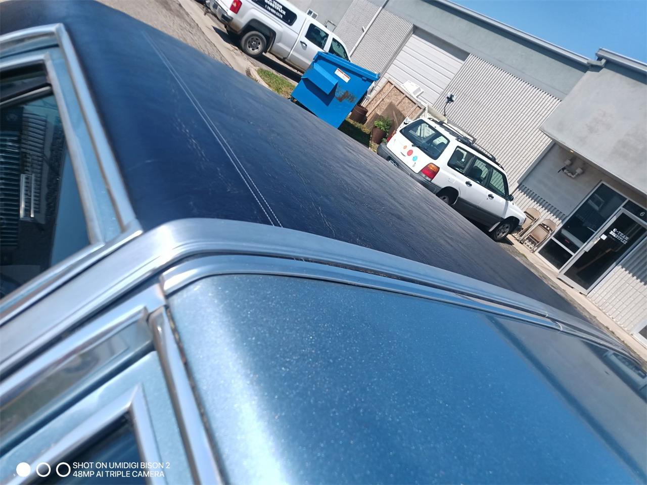 Ford-Crown-victoria-1984-Blue-Blue-7