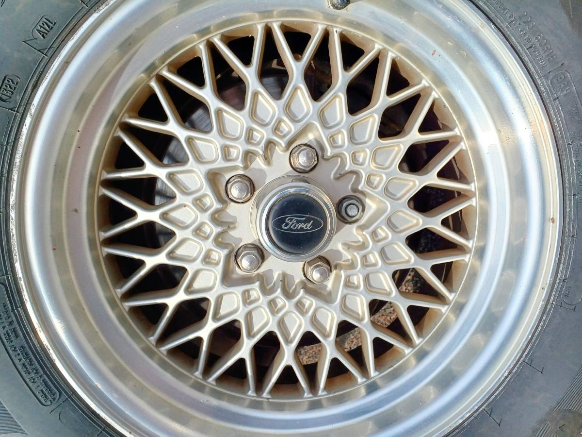 Ford-Crown-victoria-lx-1994-white-9