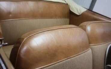 Ford-Custom-1949-Burgundy-Tan-5