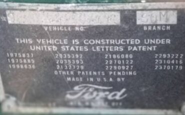 Ford-Custom-1949-Green