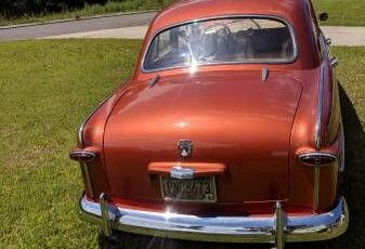 Ford-Custom-1950-3