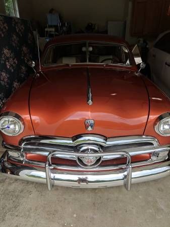 Ford-Custom-1950-9