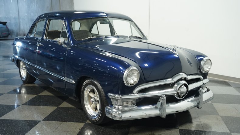 Ford-Custom-1950-Navy-Blue-Gray-17