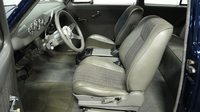 Ford-Custom-1950-Navy-Blue-Gray-2