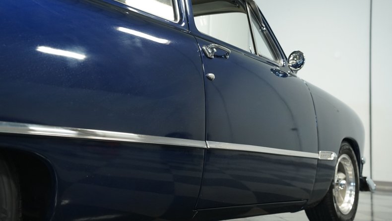 Ford-Custom-1950-Navy-Blue-Gray-28