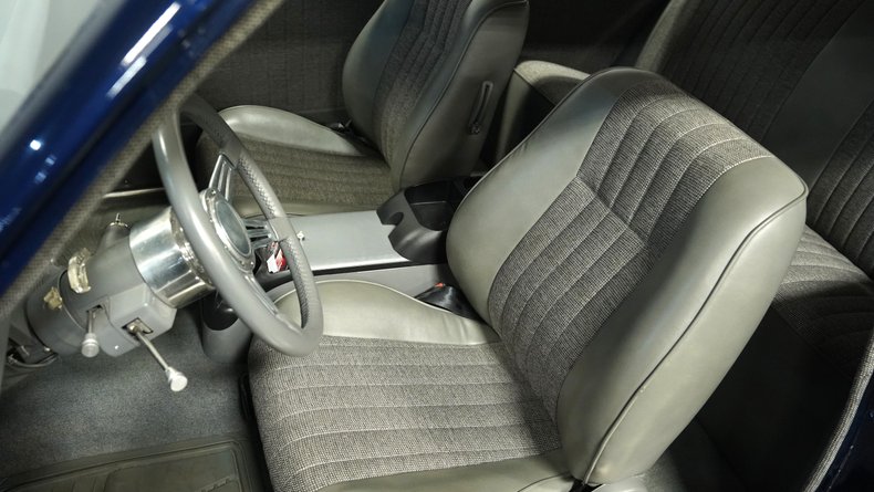 Ford-Custom-1950-Navy-Blue-Gray-36