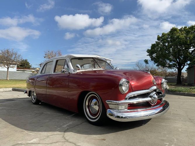 Ford-Custom-1950-Red-18