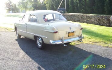 Ford-Custom-1950-Sedan-15