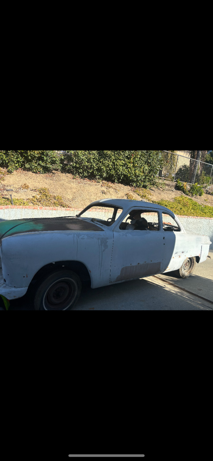 Ford-Custom-1950-Sedan-2