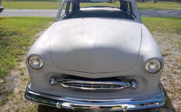 Ford-Custom-1951-Coupe-1