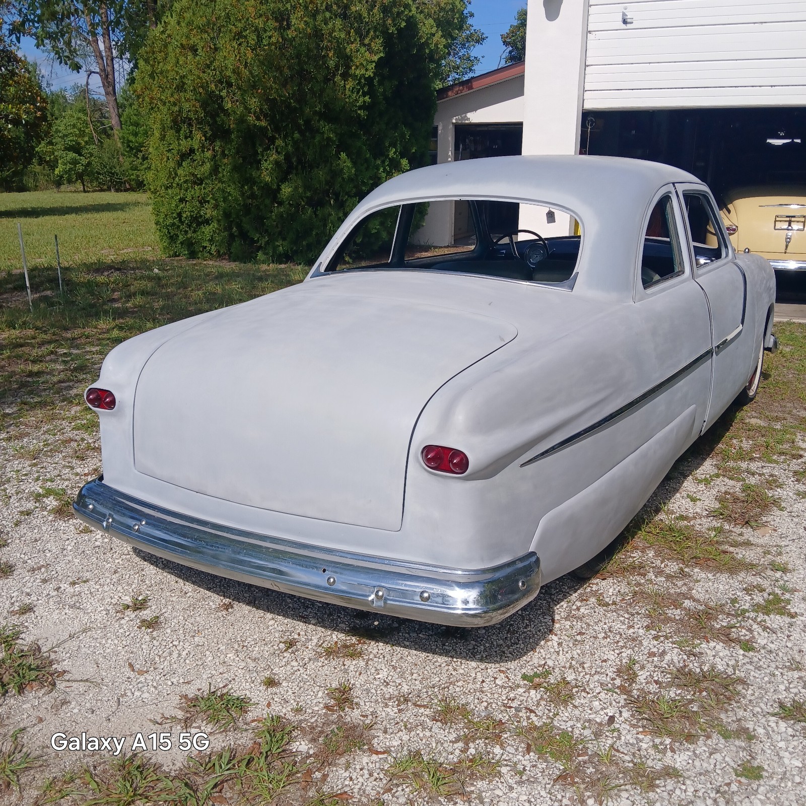 Ford-Custom-1951-Coupe-3