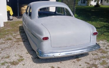 Ford-Custom-1951-Coupe-4
