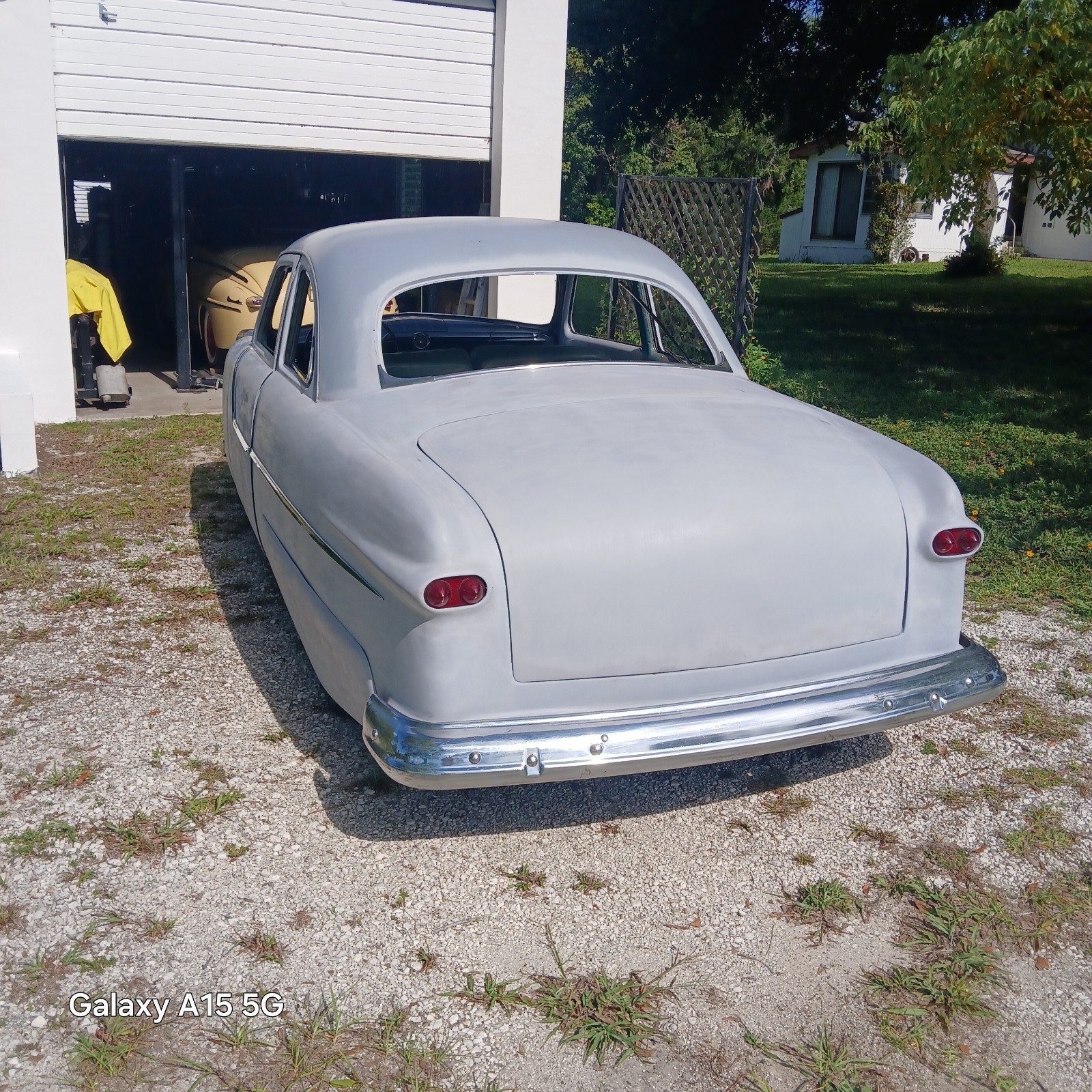 Ford-Custom-1951-Coupe-4