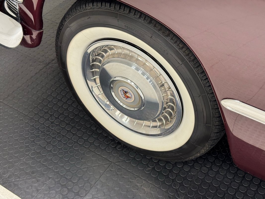 Ford-Custom-Deluxe-1950-Coupe-10