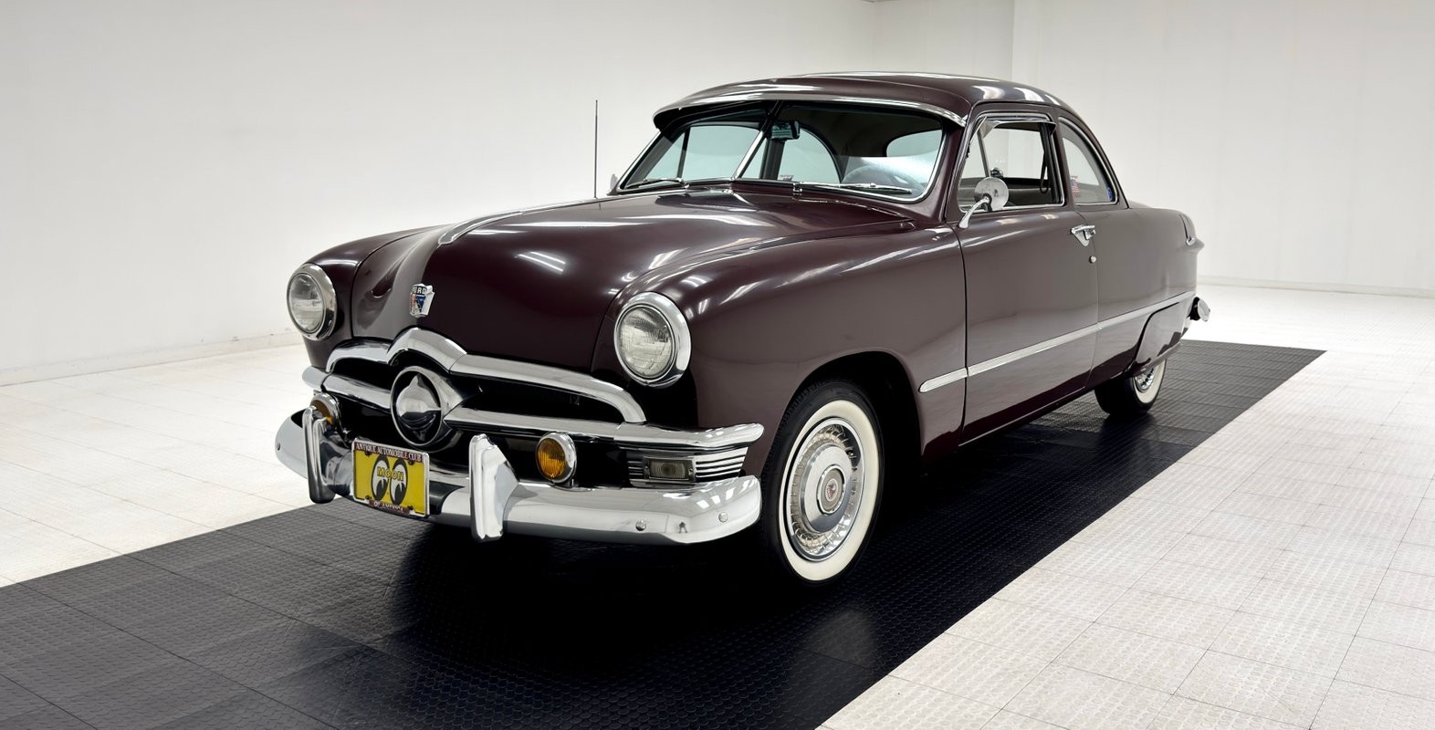 Ford Custom Deluxe 1950 Coupe