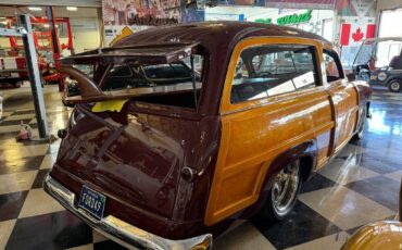 Ford-Custom-woody-wagon-1949-custom-7