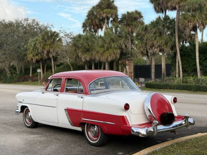 Ford-Customline-1953-RedWhite-RedWhite-6