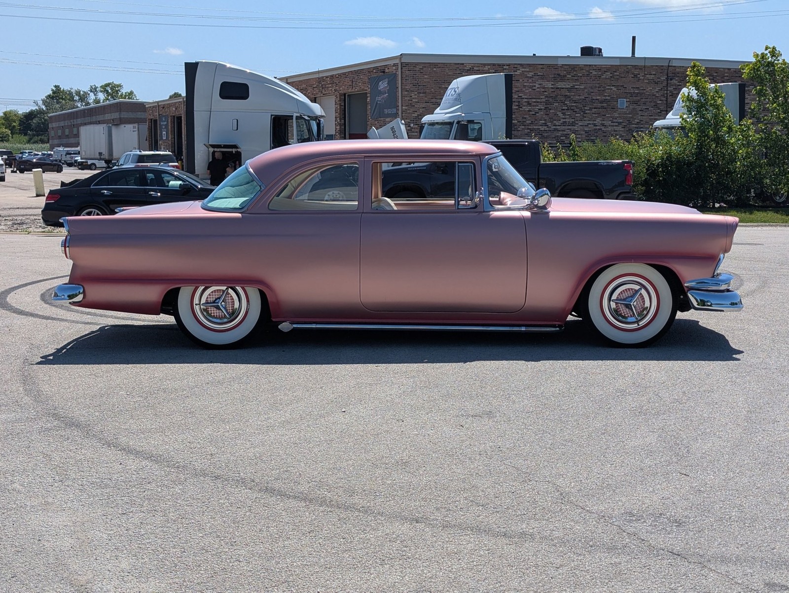 Ford-Customline-1956-Coupe-13