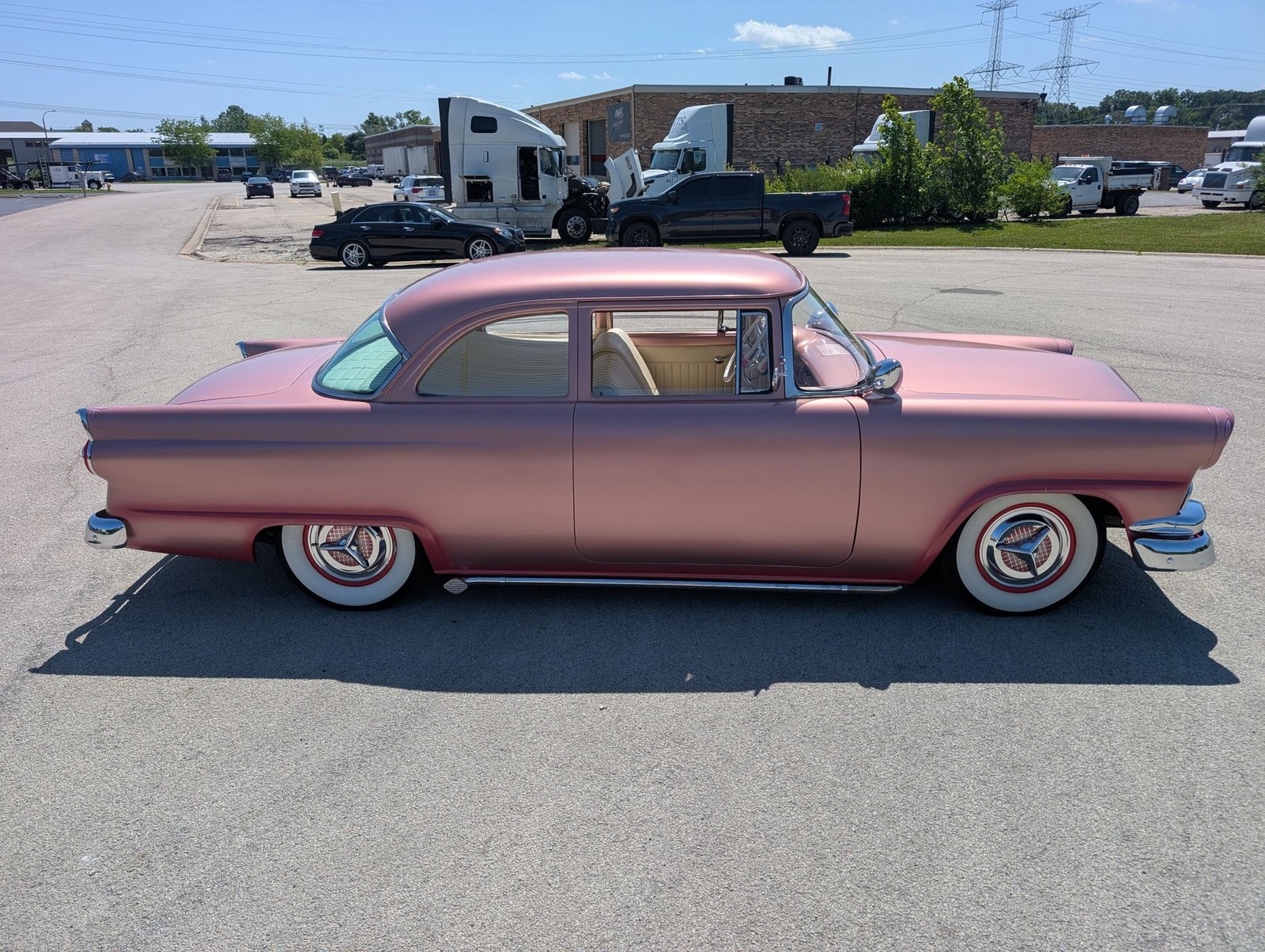 Ford-Customline-1956-Coupe-23