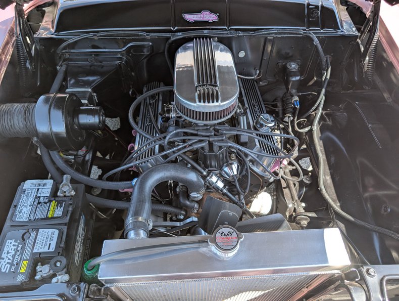 Ford-Customline-1956-Frosted-Rose-White-11