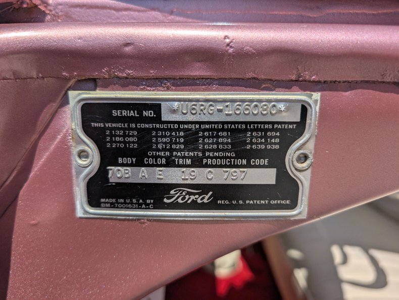 Ford-Customline-1956-Frosted-Rose-White-13