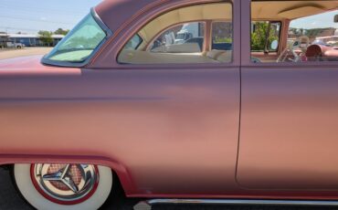 Ford-Customline-1956-Frosted-Rose-White-3