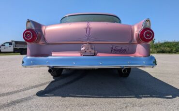 Ford-Customline-1956-Frosted-Rose-White-33