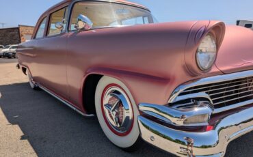 Ford-Customline-1956-Frosted-Rose-White-6