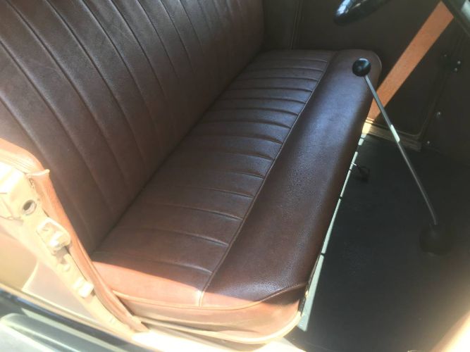 Ford-Deluxe-1929-Custom-4