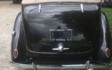 Ford-Deluxe-1938-4
