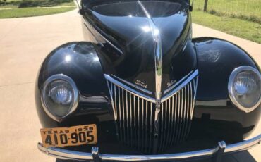 Ford-Deluxe-1939-13