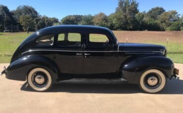 Ford-Deluxe-1939-6