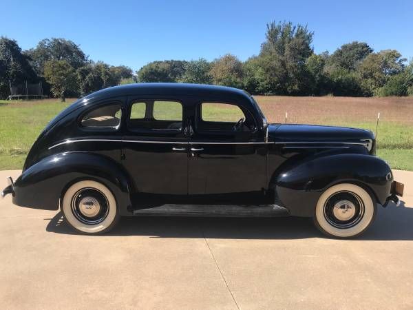 Ford-Deluxe-1939-6