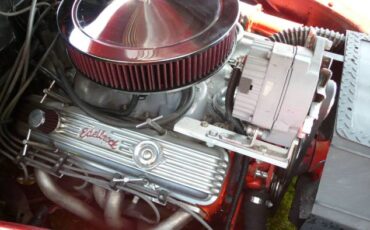 Ford-Deluxe-1939-Red-1