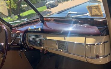 Ford-Deluxe-1940-Black-Tan-19
