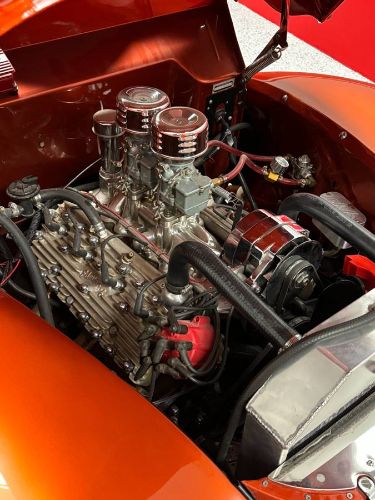 Ford-Deluxe-1940-Orange-6
